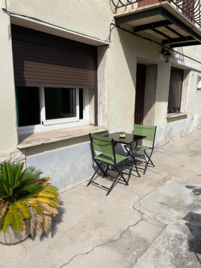 Agreable 2 Pieces En Ville Comme A La Campagne Nice Dış mekan fotoğraf